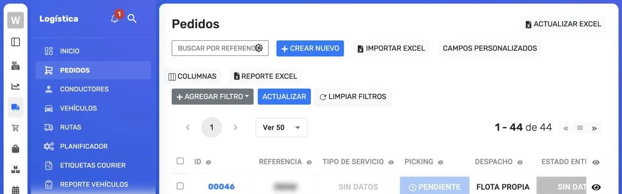 Listado de Pedidos de Logística con buscador por referencia, los botones Crear nuevo, Importar Excel, Campos personalizados, Columnas y Reporte Excel, y las columnas ID, Referencia, Tipo de servicio, Picking, Despacho y Estado de entrega